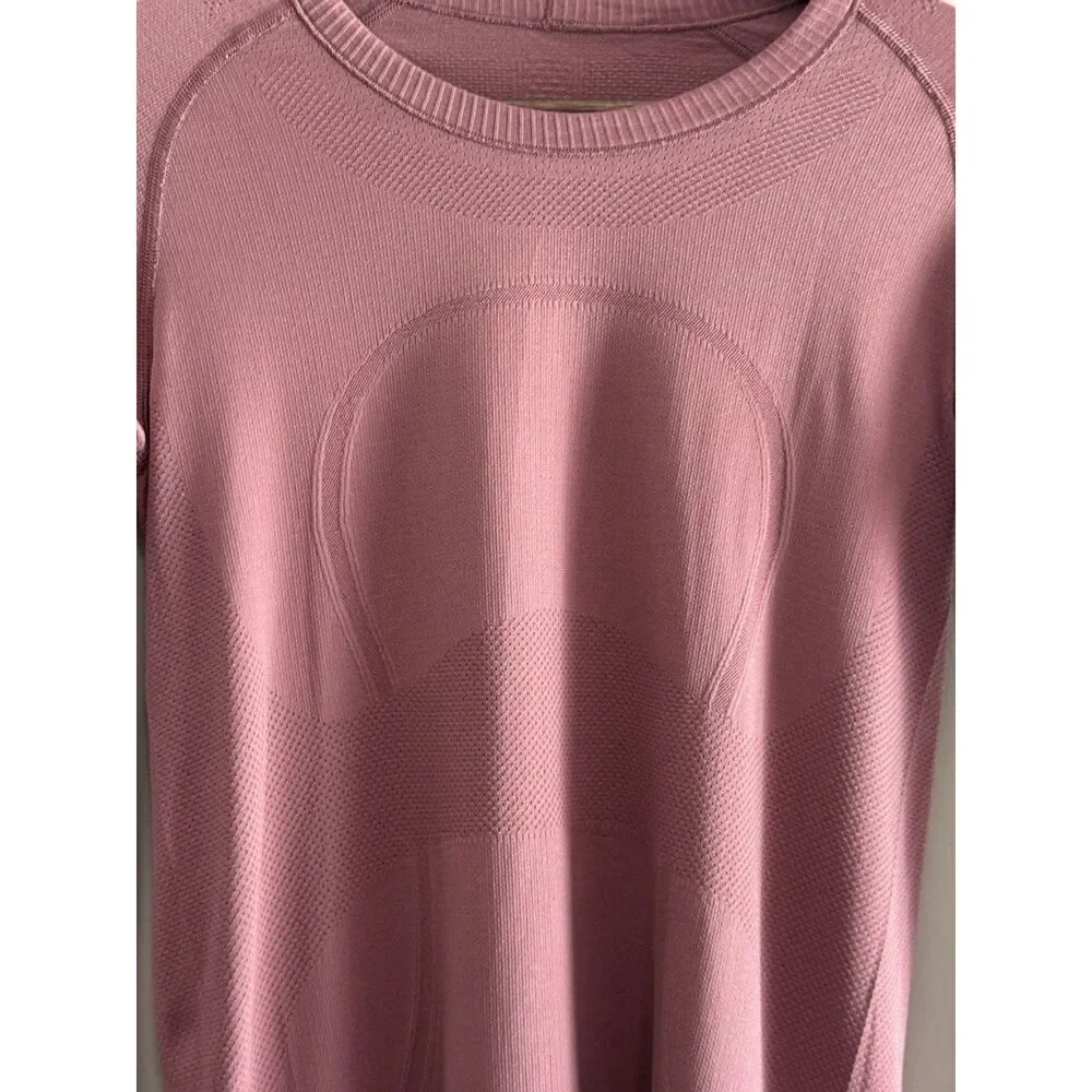 Lululemon Swiftly Tech Long Sleeve Shirt 8 Crew Neck Athletic Running Thumbholes
